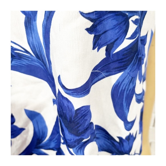 Ann Taylor Blue Floral Women's Top - Picture 8 of 10